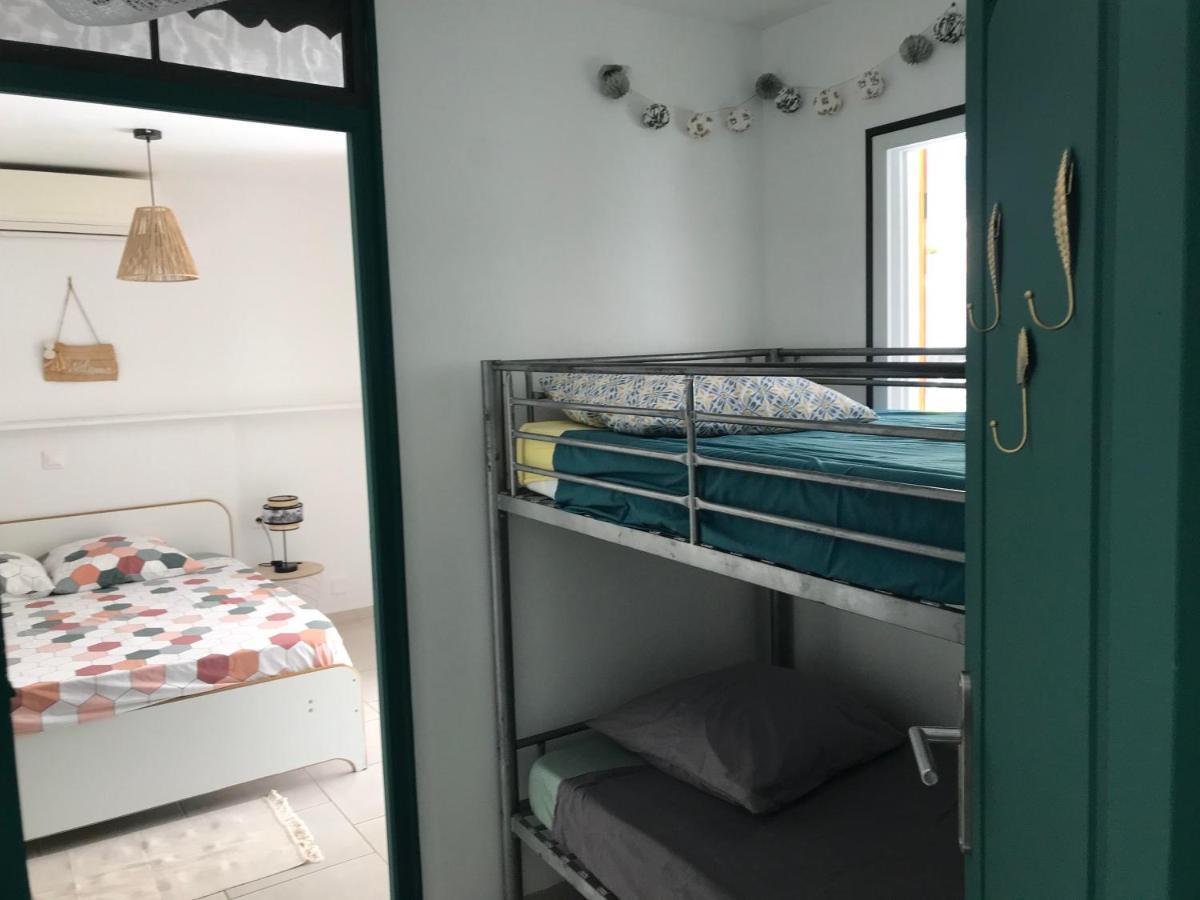 Gites Le Petit Voyageur Sainte-Anne  Kültér fotó